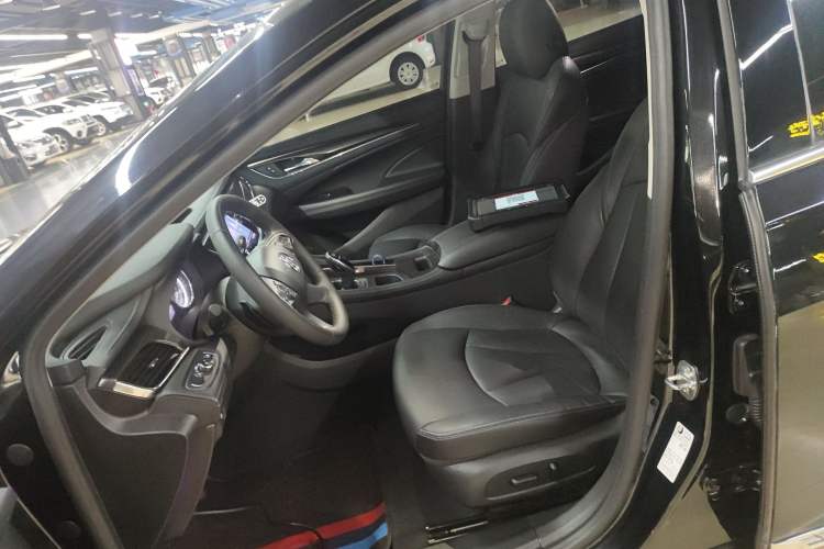 Used Buick LaCrosse 2022 652T Luxury Version
