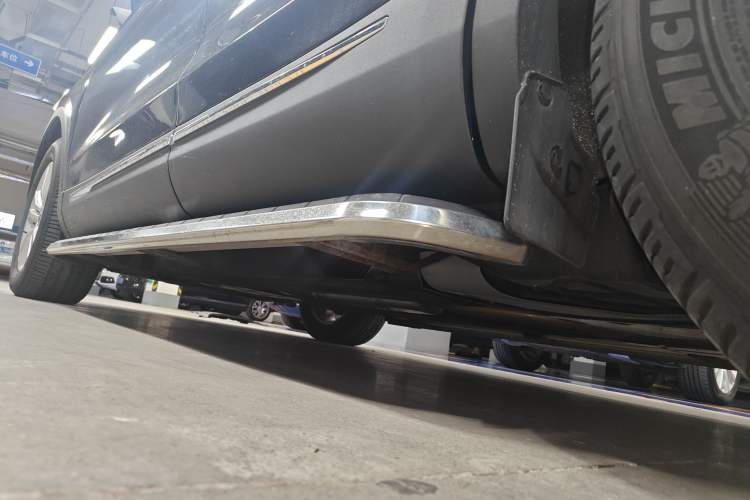 Used Lincoln MKX 2015 2.0T Two-Wheel Drive Deluxe Edition
