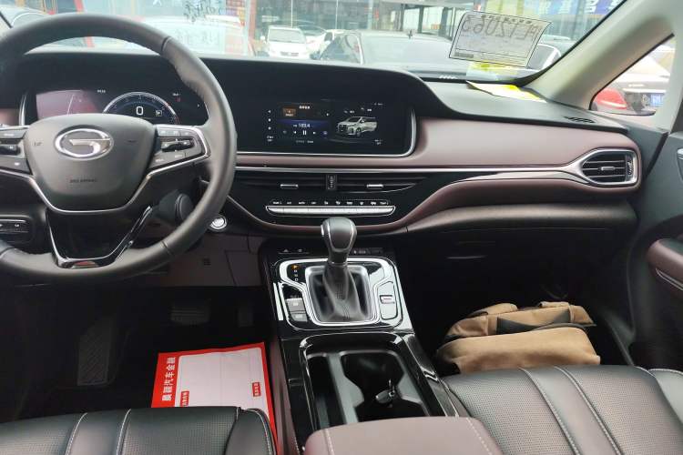 Used GAC Trumpchi M6 2023 PRO 270T DCT Luxury Edition
