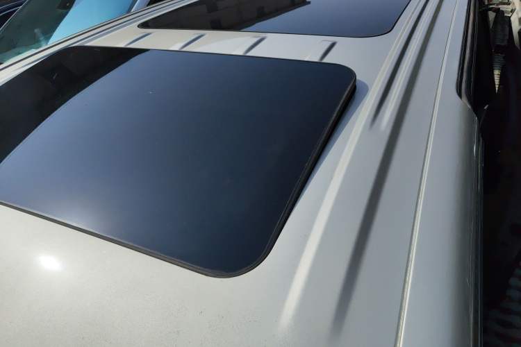 Used Buick GL8 2021 ES Landtrek 653T Luxury Model