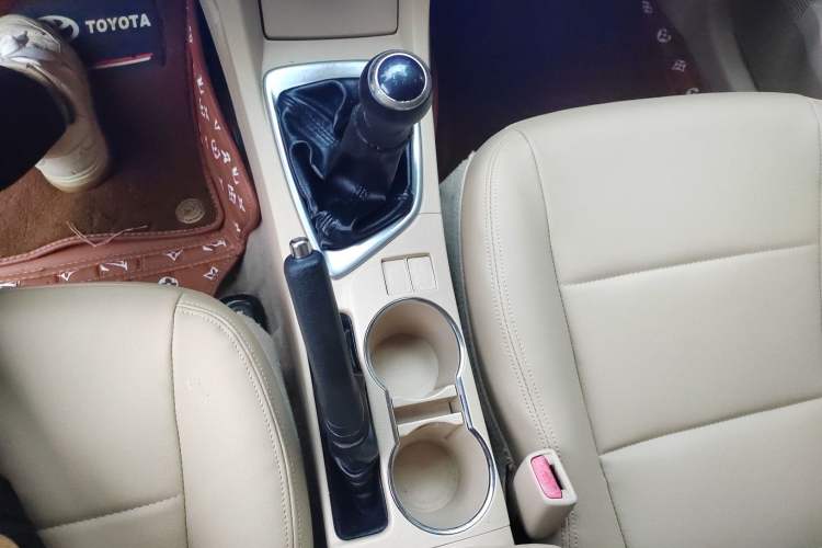 Used Toyota Corolla 2014 1.6L Manual GL
