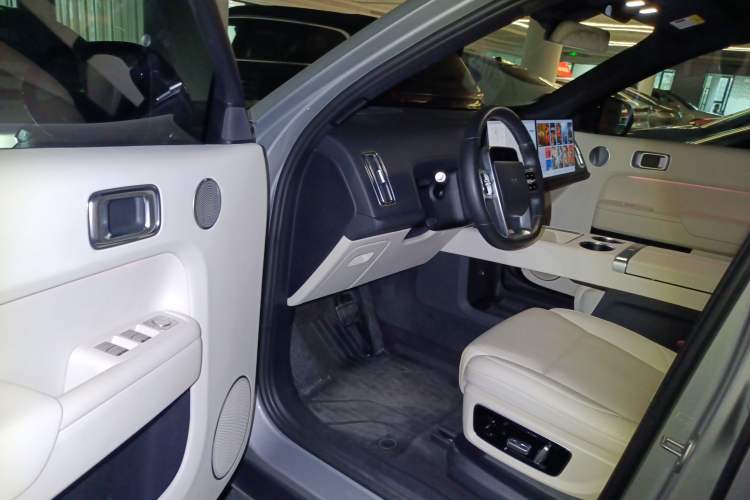 Used Li Auto L9 2022 Max model