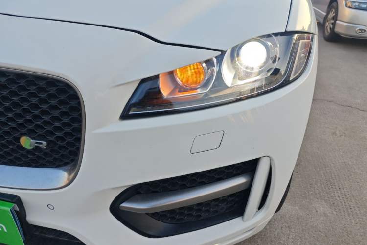 Used Jaguar F-PACE 2016 3.0 SC Four-Wheel Drive R-Sport Sport Edition