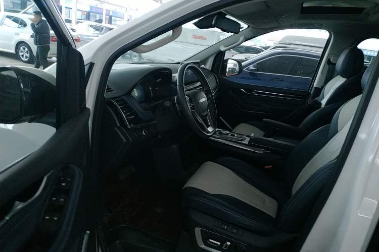 Used SAIC MAXUS G20 2020 2.0T Gasoline Automatic ZhiZun Edition
