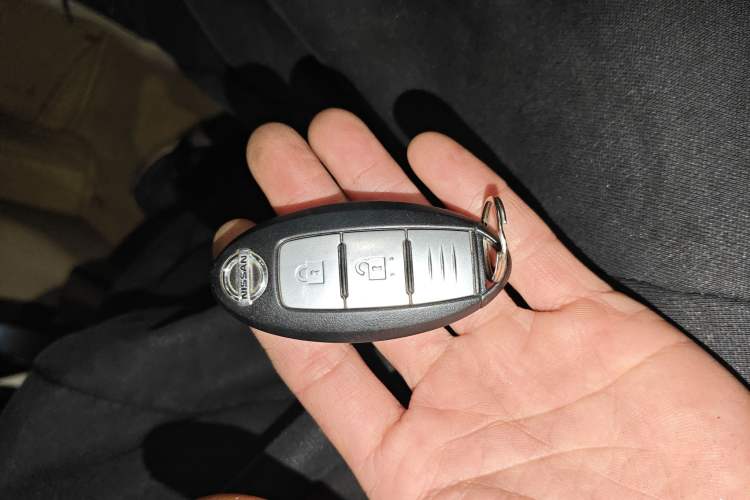 Used Nissan X-Trail 2014 2.0L CVT Smart Edition 2WD
