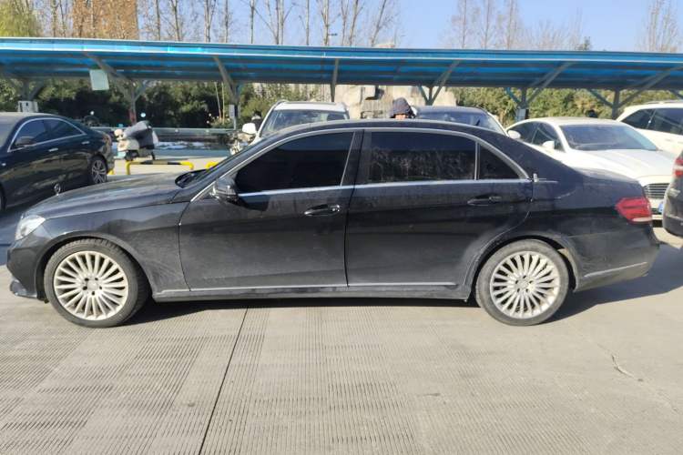Used Mercedes-Benz E-Class 2014 E 260 L
