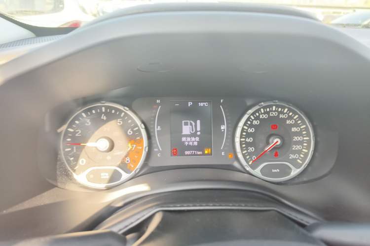 Used  Renegade 2017 180T Automatic High-Energy Version
