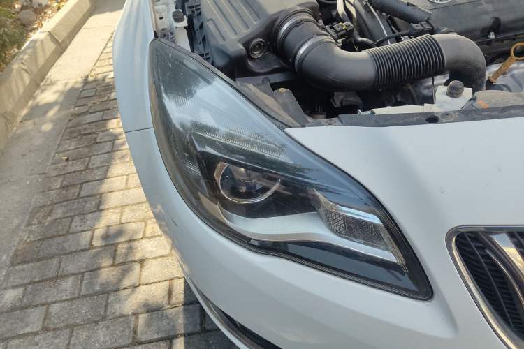 Used Buick Regal 2015 1.6T Leading Technology Model
