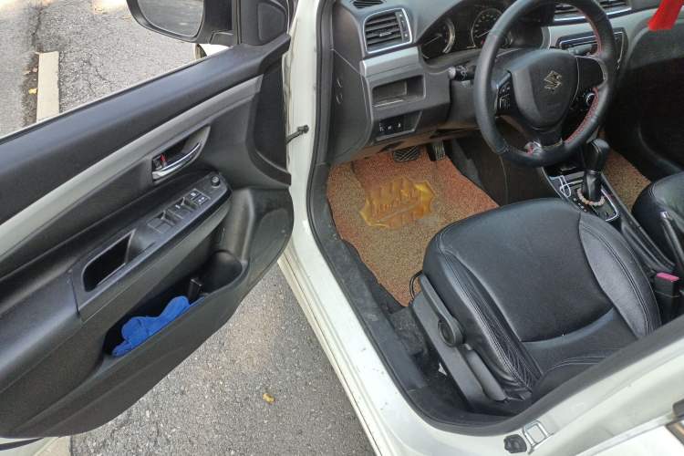 Used Suzuki Alivio 2015 1.6L Automatic Enjoyment Model