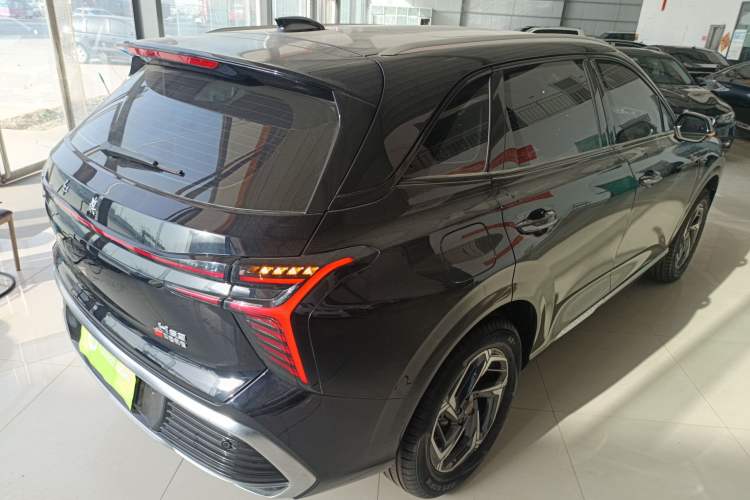 Used Hongqi HS3 2023 1.5T Two-Wheel Drive Shanwei Edition
