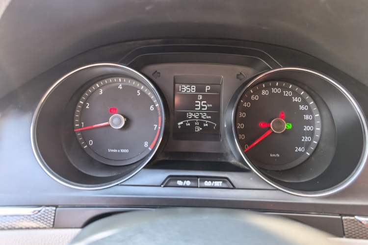 Used Volkswagen Bora 2014 1.6L Automatic Fashion Model