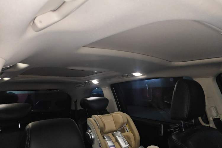 Used Honda Elysion 2016 2.4L Supreme Edition
