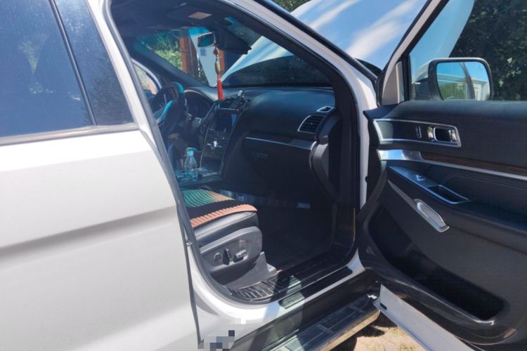 Used Ford Explorer 2016 2.3T Elite Edition
