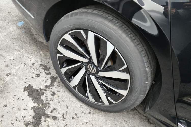 Used Volkswagen Passat 2023 330TSI Prestige Edition