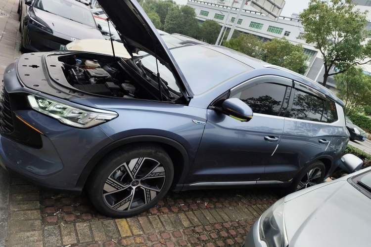 Used BYD Song Pro New Energy 2023 Champion Edition DM-i 110KM Excellence Model
