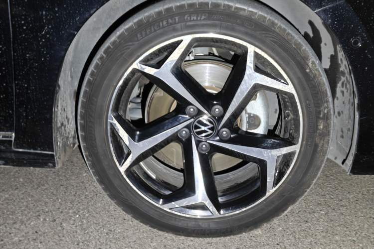 Used Volkswagen Passat 2023 Restyled 330TSI Starry Luxury Edition
