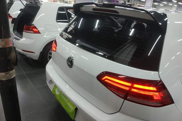 Used Volkswagen Golf 2019 280TSI DSG Comfort Version China VI Standard
