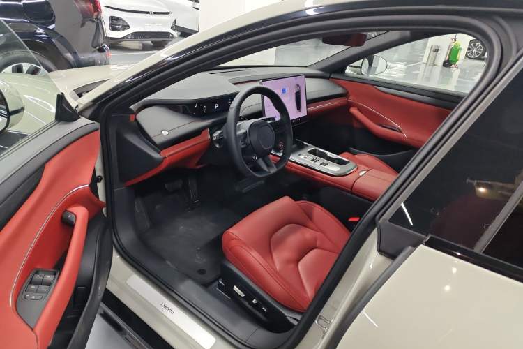 Used  SU7 2024 Rear-Drive Long-Range Intelligent Driving Version