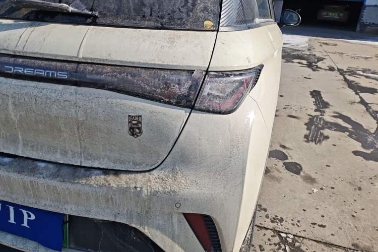 Used BYD Dolphin 2023 420 km Fashion Edition
