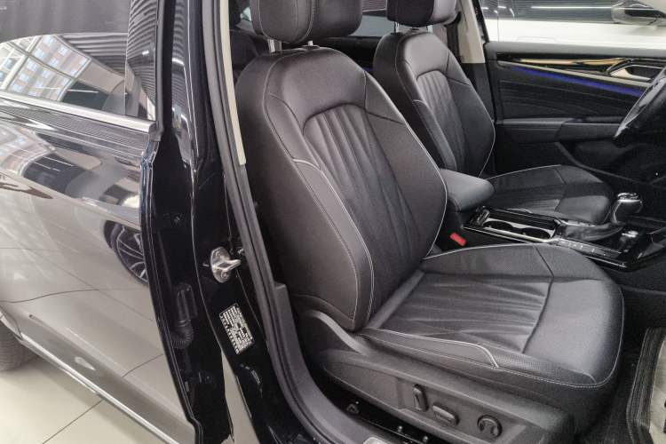 Used Volkswagen Passat 2023 Restyled 330TSI Starry Luxury Edition
