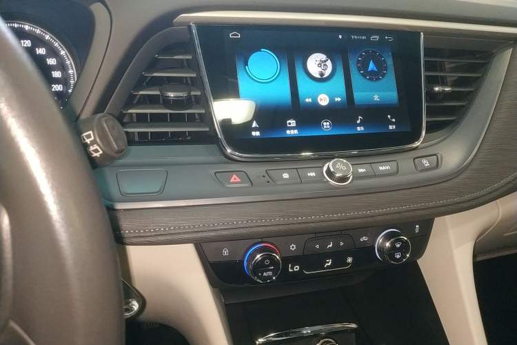 Used Buick GL6 2018 18T 6-Seater Elite Model
