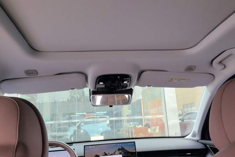 Used Chery Tiggo 8 L 2024 2.0T Two-Wheel Drive Prestige Version 5 Seats