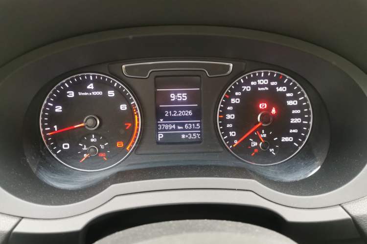 Used Audi Q3 2018 30th Anniversary Edition 35 TFSI Fashion Model