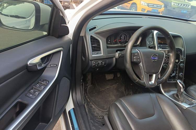 Used Volvo XC60 2014 Facelift T5 Zhiyi Edition