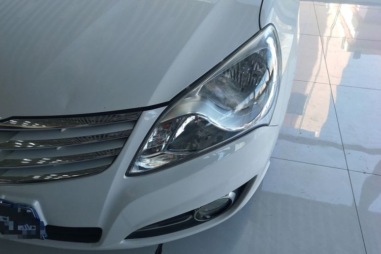 Used Hyundai Celesta 2011 1.6L Automatic Comfort Model
