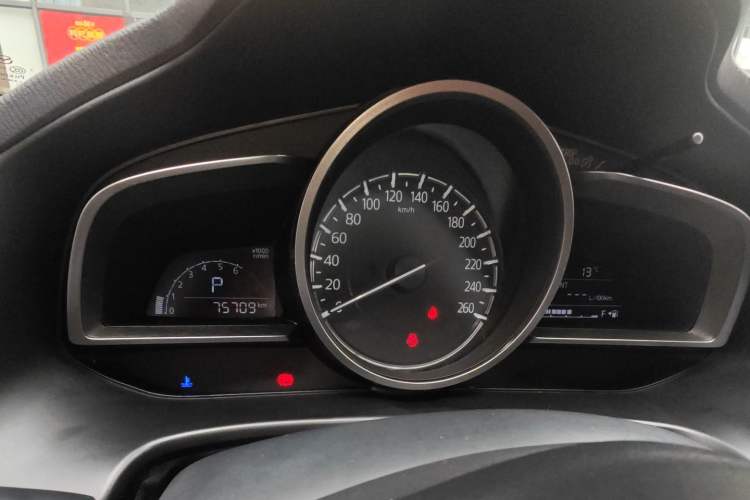 Used Mazda Mazda 3 Axela 2017 Sedan 1.5L Automatic Luxury Model Emission Standard China V