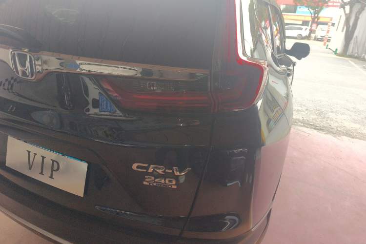 Used Honda CR-V 2021 240TURBO CVT 2WD Fashion Edition