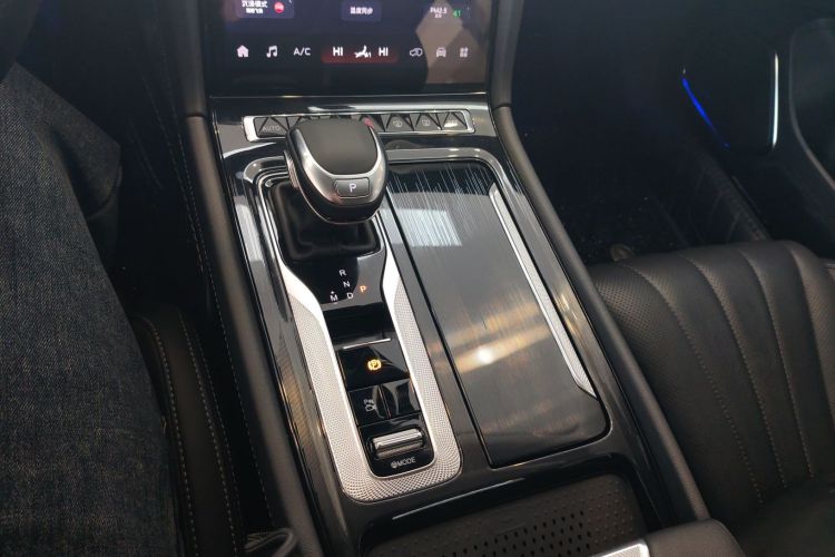 Used Hongqi H5 2024 2.0T Automatic Smart Connect Flagship Edition