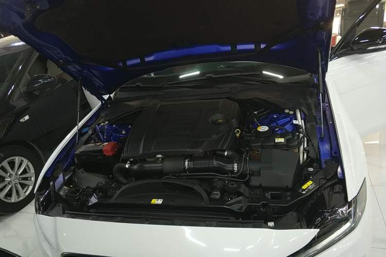 Used Jaguar XEL 2020 2.0T 200 PS R-DYNAMIC S Advanced Sport Edition
