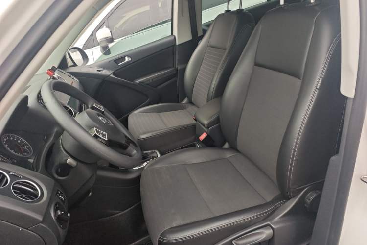 Used Volkswagen Tiguan 2016 280TSI Automatic Two-Wheel-Drive Silk Road Style Edition
