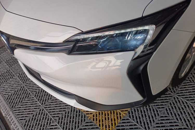 Used Buick Velite 6 2022 Connected & Shared PLUS