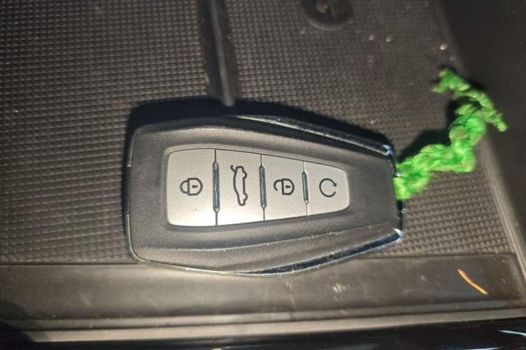 Used Geely Auto Emgrand X7 Sport 2024 1.5TD Prestige Edition
