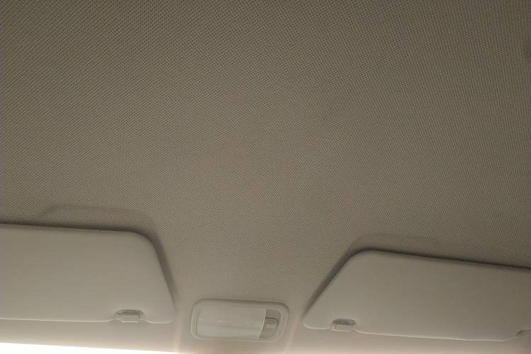 Used Wuling Hongguang MINIEV 2021 Macaron Premium Model – Lithium Iron Phosphate
