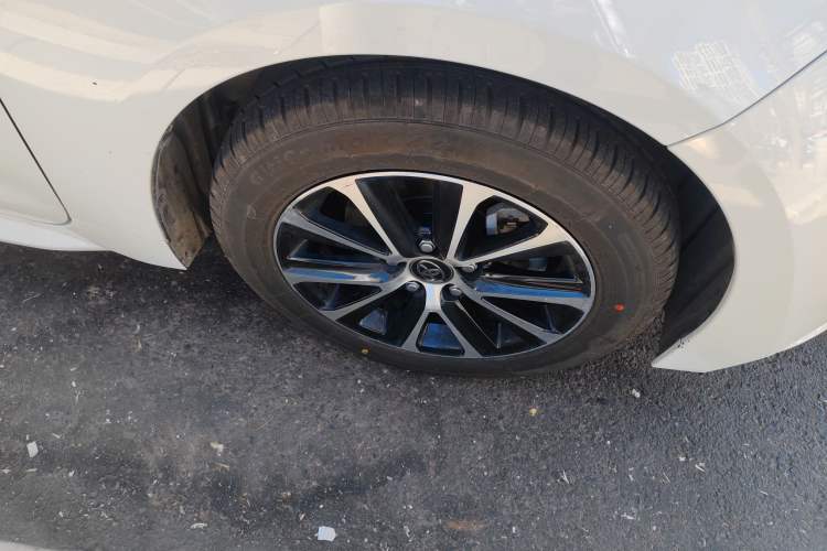 Used Toyota Levin 2023 Smart Electric Hybrid Dual-Engine 1.8L Luxury Edition