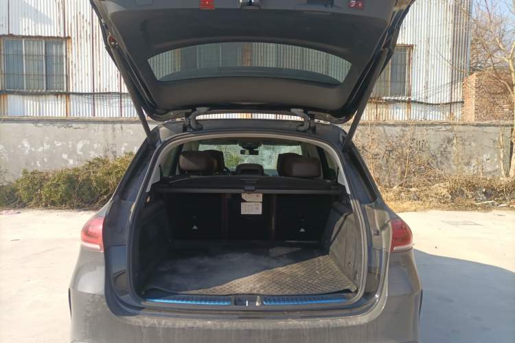 Used Mercedes-Benz GLE 2023 GLE 350 4MATIC Stylish Model