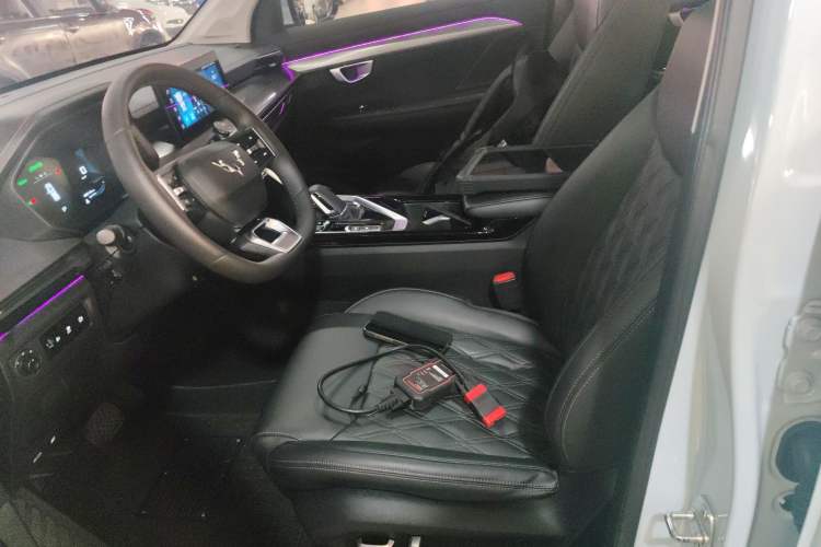 Used Wuling Asta 2022 2.0L DHT Electric-Speed Version
