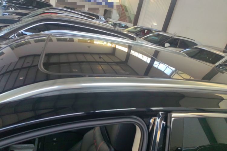 Used Hongqi HS5 2025 2.0T Two-Wheel Drive Flagship Pro Edition
