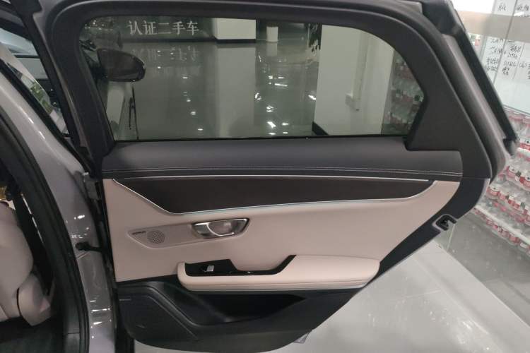 Used BYD Han 2025 DM-i Intelligent Driving Edition 125KM LiDAR Flagship Model
