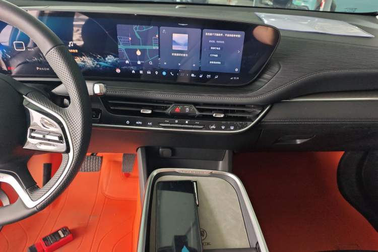 Used Buick LaCrosse 2025 28T Platinum Edition