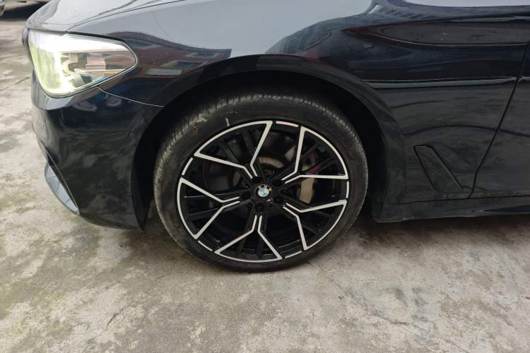 Used BMW 5 Series 2019 530Li Leading Model M Sport Package
