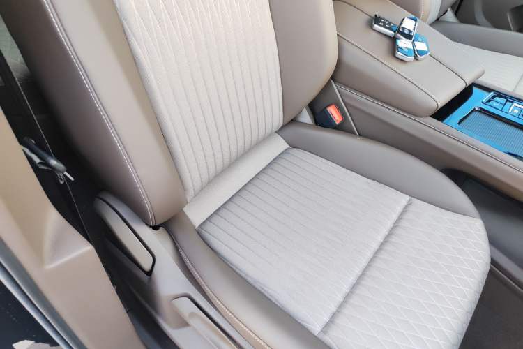 Used Volkswagen Viloran 2024 330TSI Business Edition
