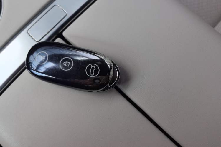 Used Li Auto L9 2022 Max model
