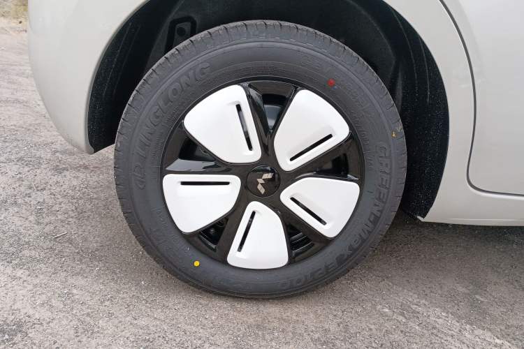 Used Wuling Hongguang MINIEV 2025 Four-Door Version Advanced Edition