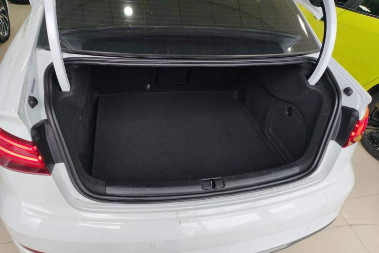 Used Audi A3 2020 Limousine 35 TFSI Fashion Edition China VI Emission Standard