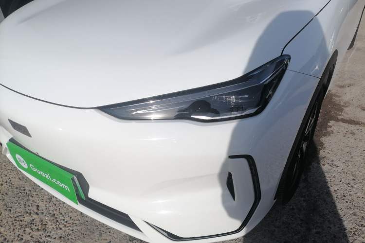 Used  E5 2024 530 km Exploration+ Version