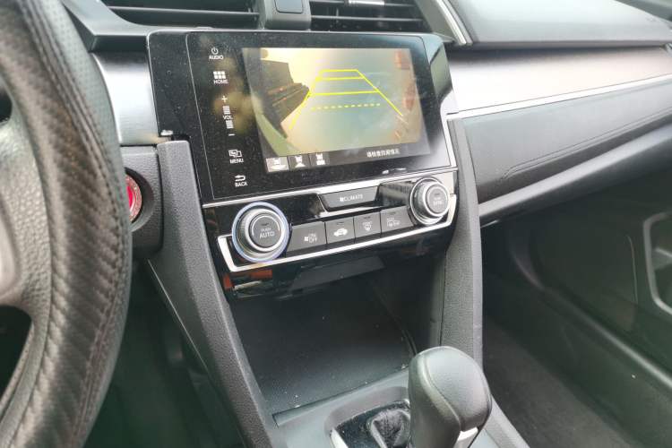 Used Honda Civic 2016 220TURBO CVT Luxury Edition